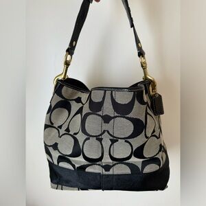 Coach shoulder bag Authentic